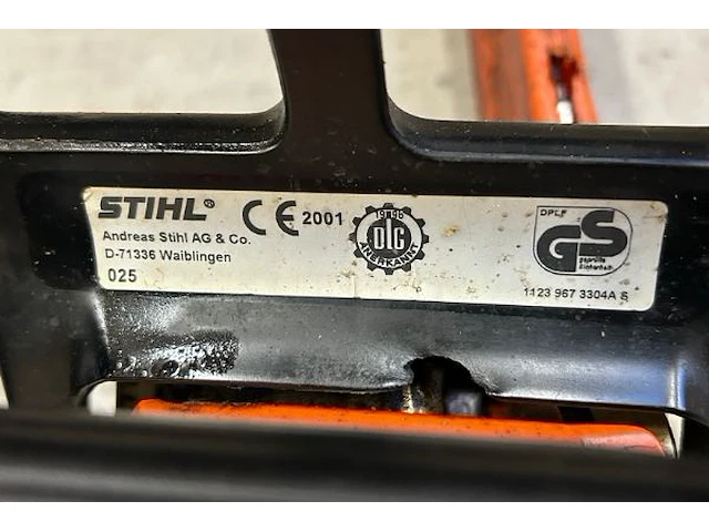 Stihl kettingzaag - afbeelding 7 van  7