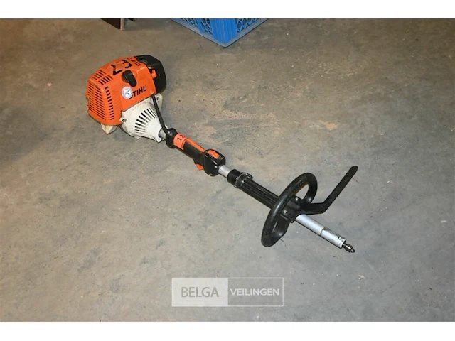 Stihl machine - afbeelding 1 van  4