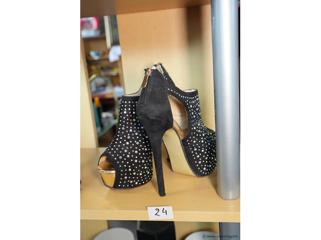 Stiletto's - afbeelding 1 van  1