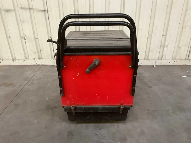 Still zelfrijdende veegmachine benzine motor - afbeelding 4 van  10