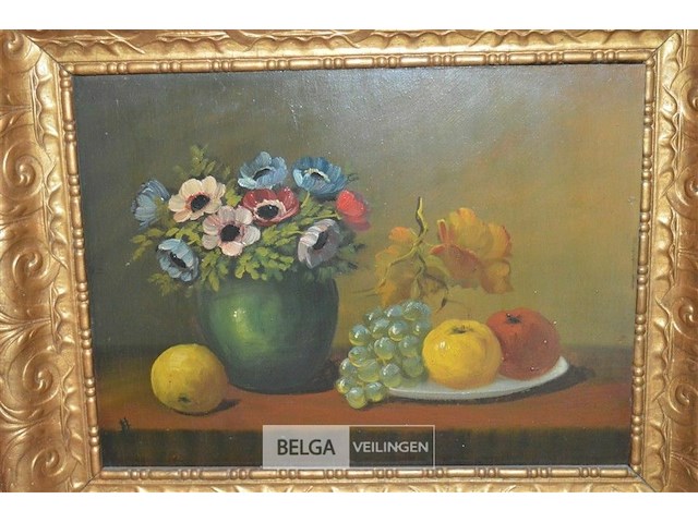 Stilleven schilderij met een vaas vol bloemen en een schaal met fruit - afbeelding 2 van  2