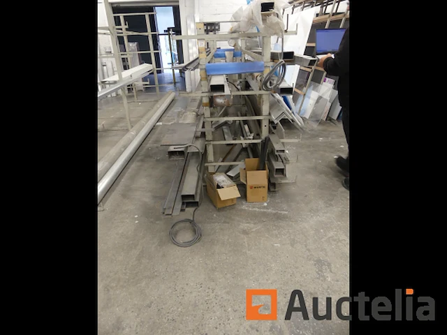 Stock overblijfsel van stalen profielen - afbeelding 4 van  6