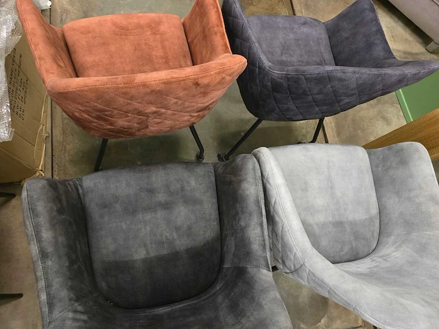 Stoel danny mixed colors op wieltjes (4x) - afbeelding 8 van  9
