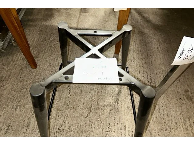 Stoel onderstel - afbeelding 2 van  3