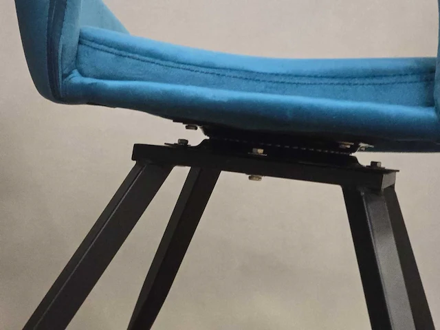 Stoel pitt swivel180 blue velvet (4x) - afbeelding 6 van  8