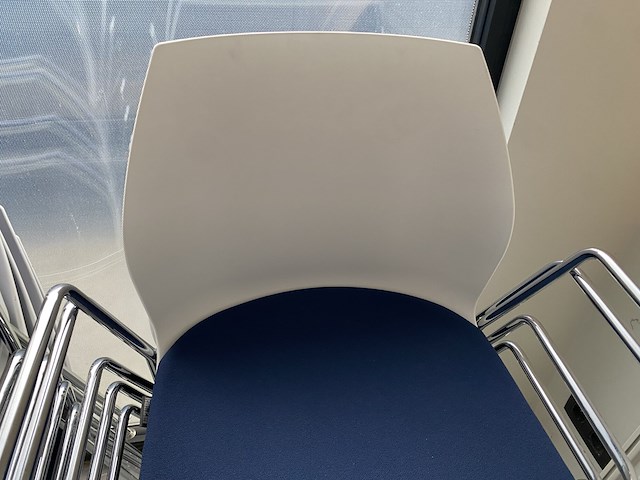 Stoelen "kastel" - kantoorinrichting (15st) - afbeelding 7 van  7