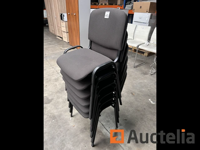 Stoelen op metaal stand - afbeelding 3 van  5