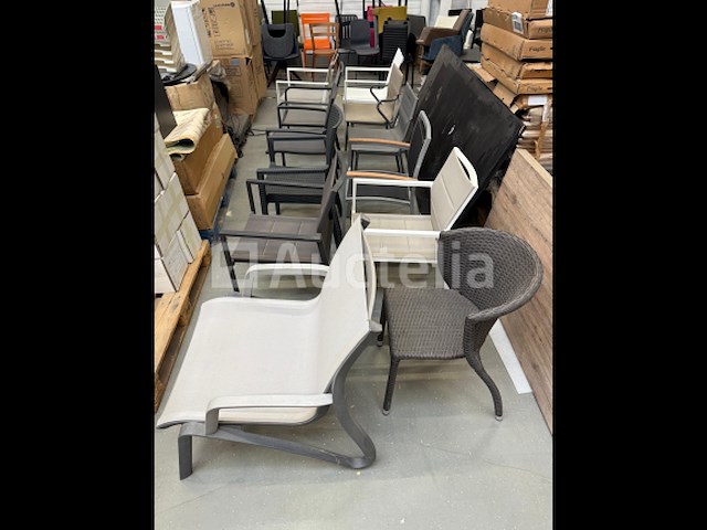 Stoelen verschillende modellen 10 stuks - afbeelding 4 van  12