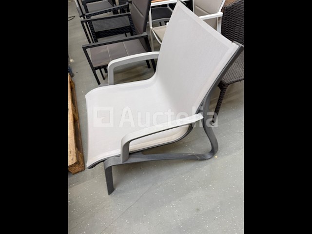 Stoelen verschillende modellen 10 stuks - afbeelding 1 van  12