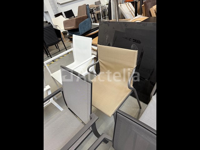 Stoelen verschillende modellen 10 stuks - afbeelding 7 van  12