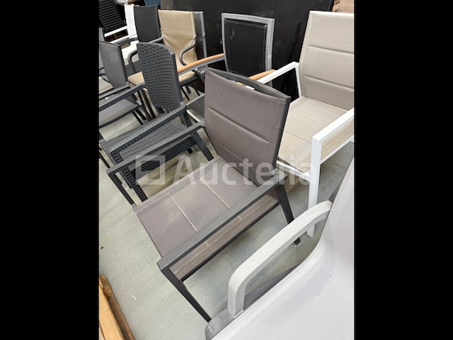 Stoelen verschillende modellen 10 stuks - afbeelding 9 van  12