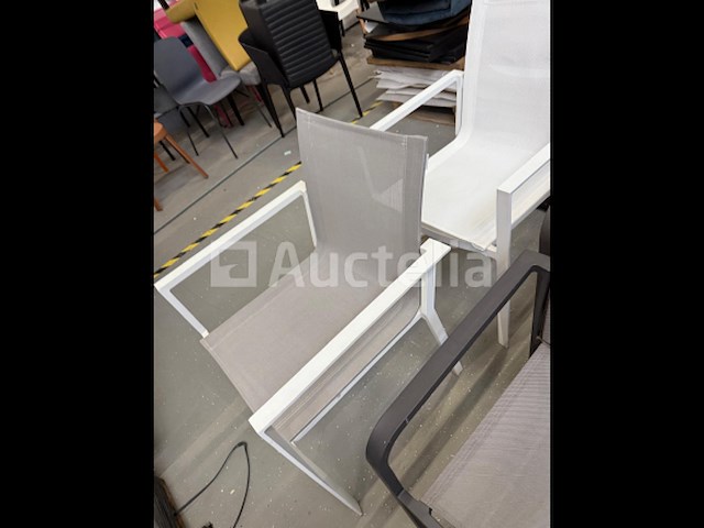 Stoelen verschillende modellen 10 stuks - afbeelding 10 van  12