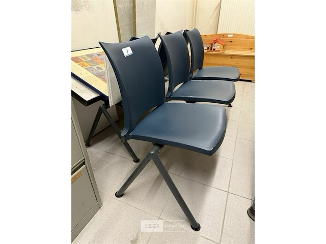 Stoelen voor wachtkamer - afbeelding 1 van  3