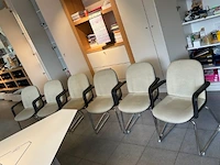 Stoelen - afbeelding 7 van  7