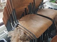 Stoelen - afbeelding 2 van  2