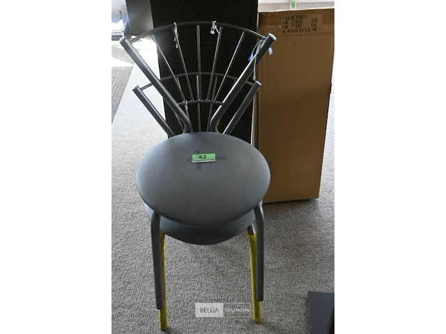 Stoelen - afbeelding 1 van  1