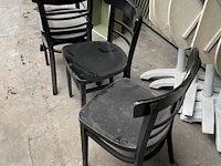 Stoelen - afbeelding 1 van  3