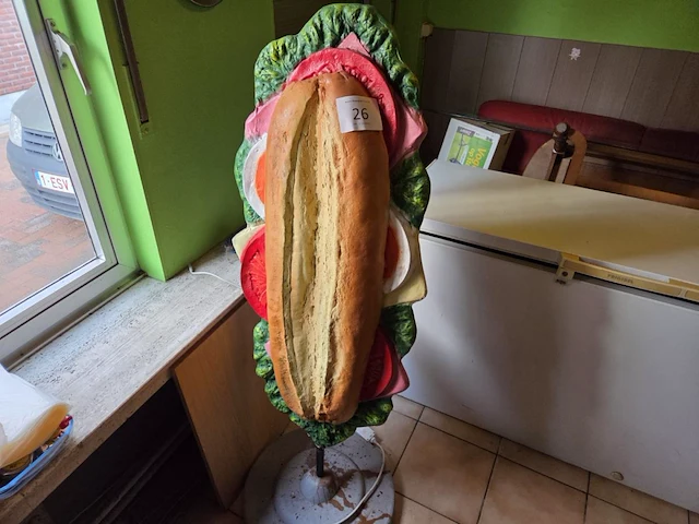 Stoepbord 3d broodje - afbeelding 1 van  2