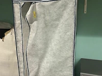 Stoffen opbergkast voor kleding