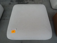 Stoffen poef - afbeelding 2 van  3