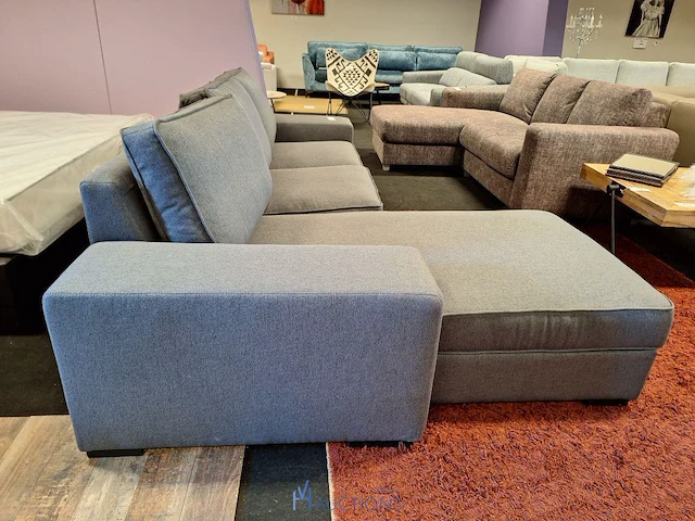 Stoffen salon - afbeelding 2 van  2