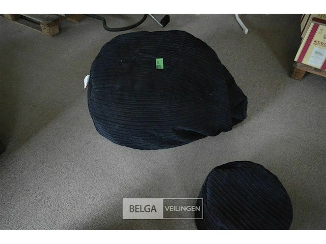 Stoffen zitzak met poef - afbeelding 2 van  3