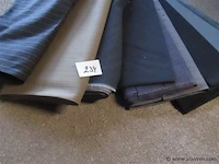 Stoffen - afbeelding 2 van  2