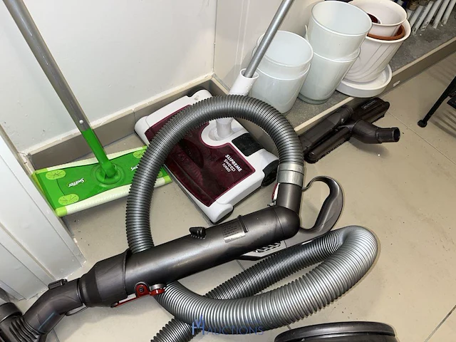 Stofzuiger dyson - afbeelding 3 van  4