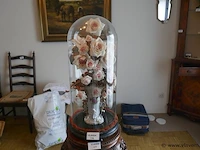 Stolp met bloemen - afbeelding 1 van  1