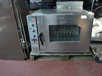 Stoomoven fagor op krachtstroom