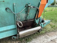 Storti bulldog voermengwagen - afbeelding 11 van  19