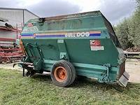 Storti bulldog voermengwagen - afbeelding 15 van  19