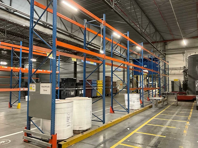 Stow palletstelling gebouw 15 a - afbeelding 2 van  5