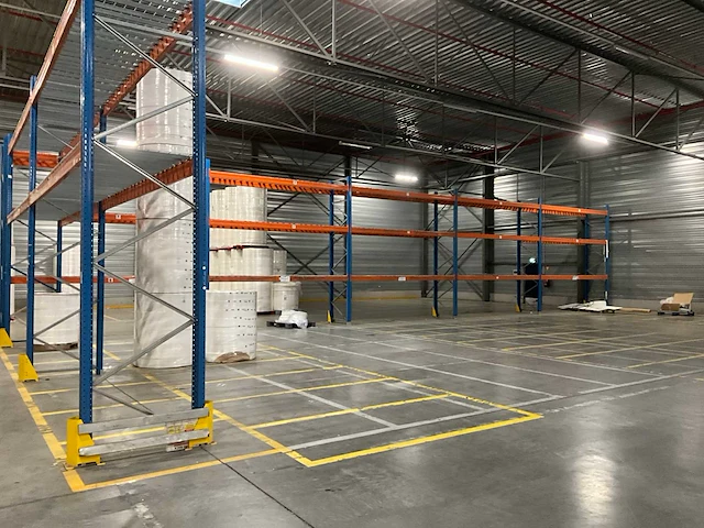 Stow palletstelling gebouw 15 a - afbeelding 3 van  6