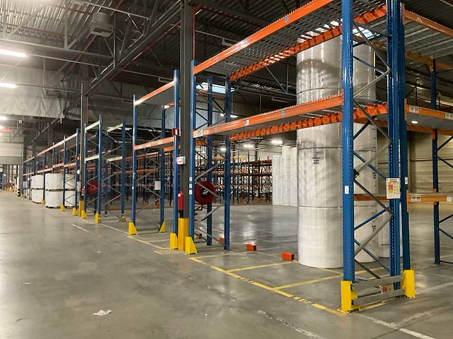 Stow palletstelling gebouw 15 a - afbeelding 4 van  5