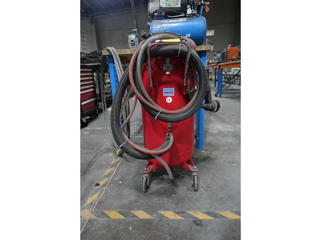 Straaltank hbm - afbeelding 1 van  3