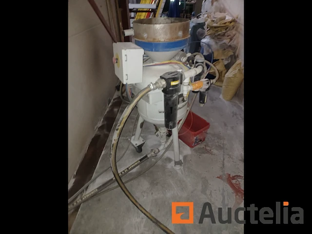 Straaltechniek 2000-ce zandstraalmachine - afbeelding 1 van  6