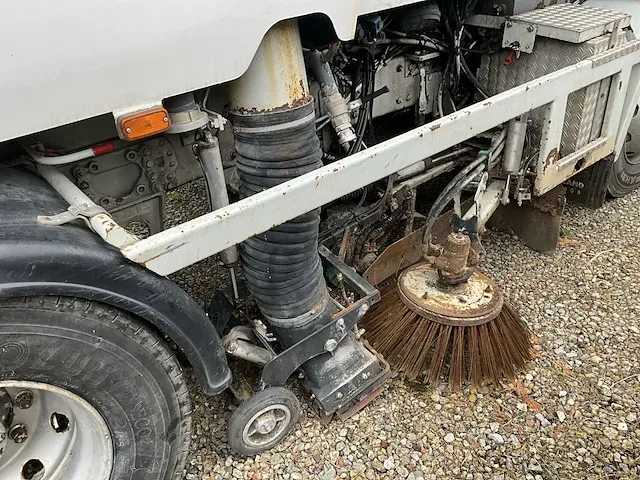 Straatveegmachine daf cf210 - afbeelding 2 van  35
