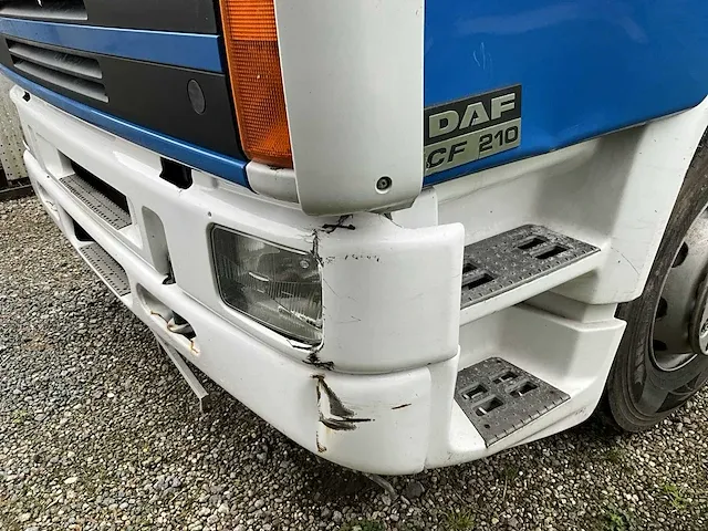 Straatveegmachine daf cf210 - afbeelding 16 van  35