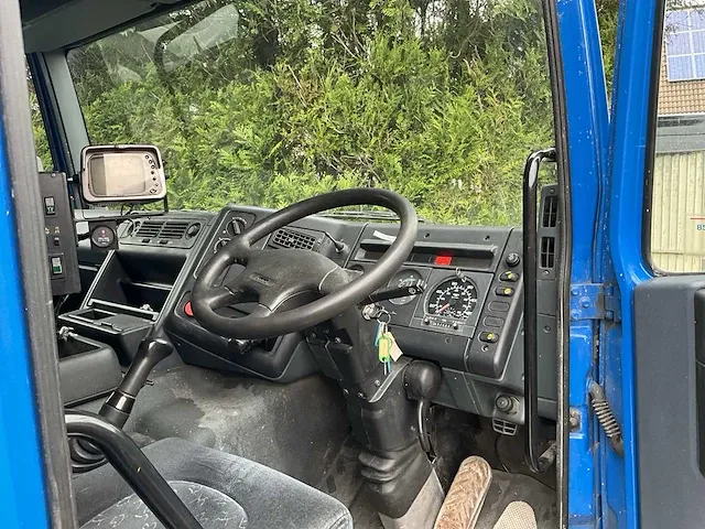 Straatveegmachine daf cf210 - afbeelding 20 van  35