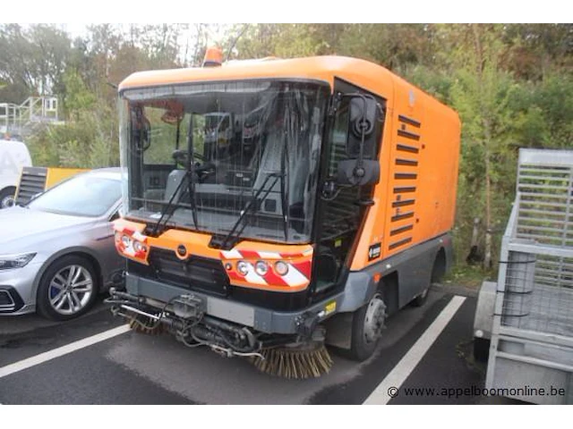 Straatveegmachine ravo 540, bj 2015, chassisnummer xl95f6hb7fa020382, veeguren 3726, inschrijvingsbewijs i+ii, gelijkvomigheidsattest - afbeelding 11 van  18