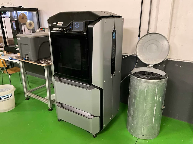 Stratasys f170 3d printer - afbeelding 1 van  8