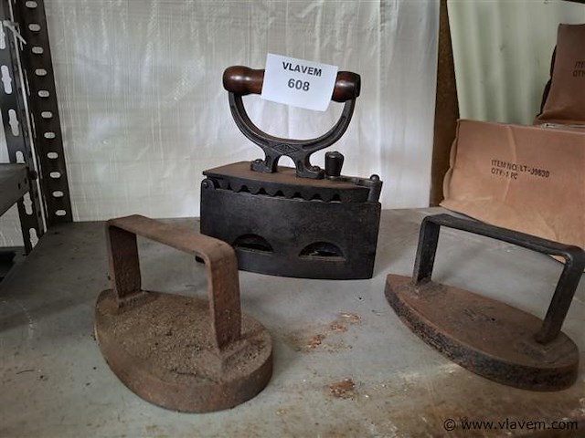 Strijkijzer - afbeelding 1 van  1