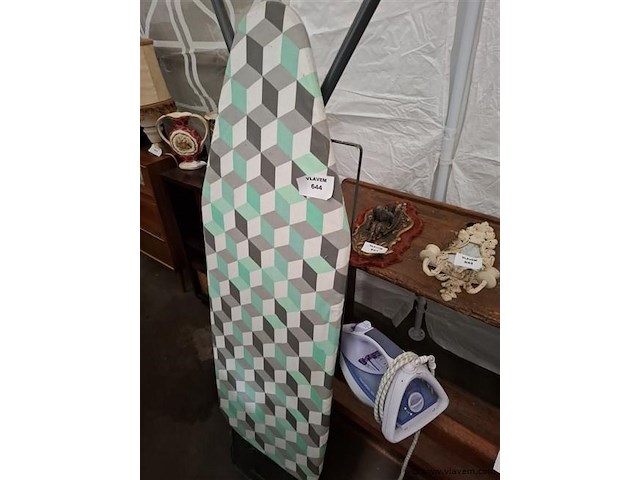 Strijkplank - afbeelding 1 van  2