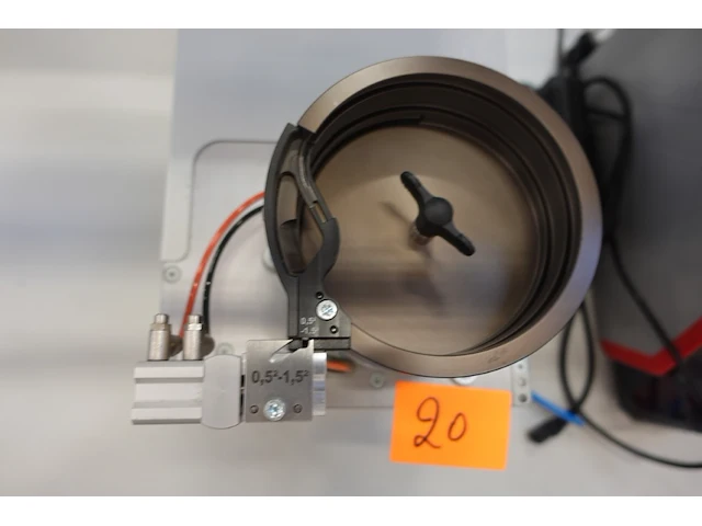 Strip/assembleermachine glw - afbeelding 4 van  9