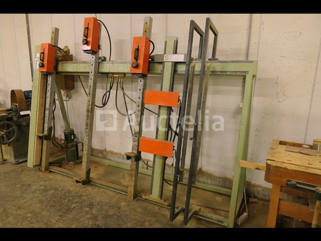 Stromab sta/qr-a 3-straals hydraulische framepers - afbeelding 1 van  10