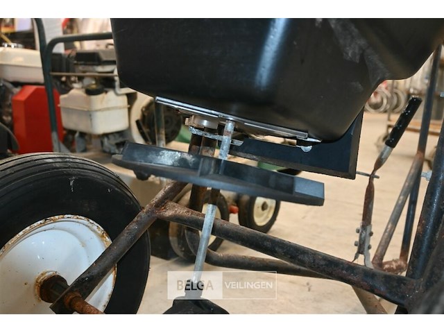 Strooi-kar - afbeelding 4 van  6