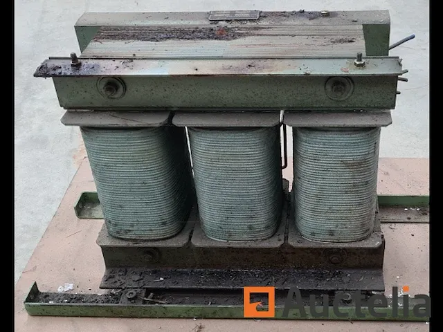 Stroom transformator 230v tot 400v 21 kva - afbeelding 1 van  4