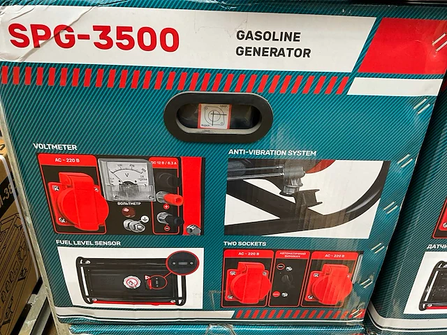 Stroomgenerator 3,5 kva (x13) - afbeelding 9 van  10