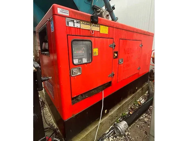 Stroomgenerator 75 kva, 2010 - afbeelding 1 van  4